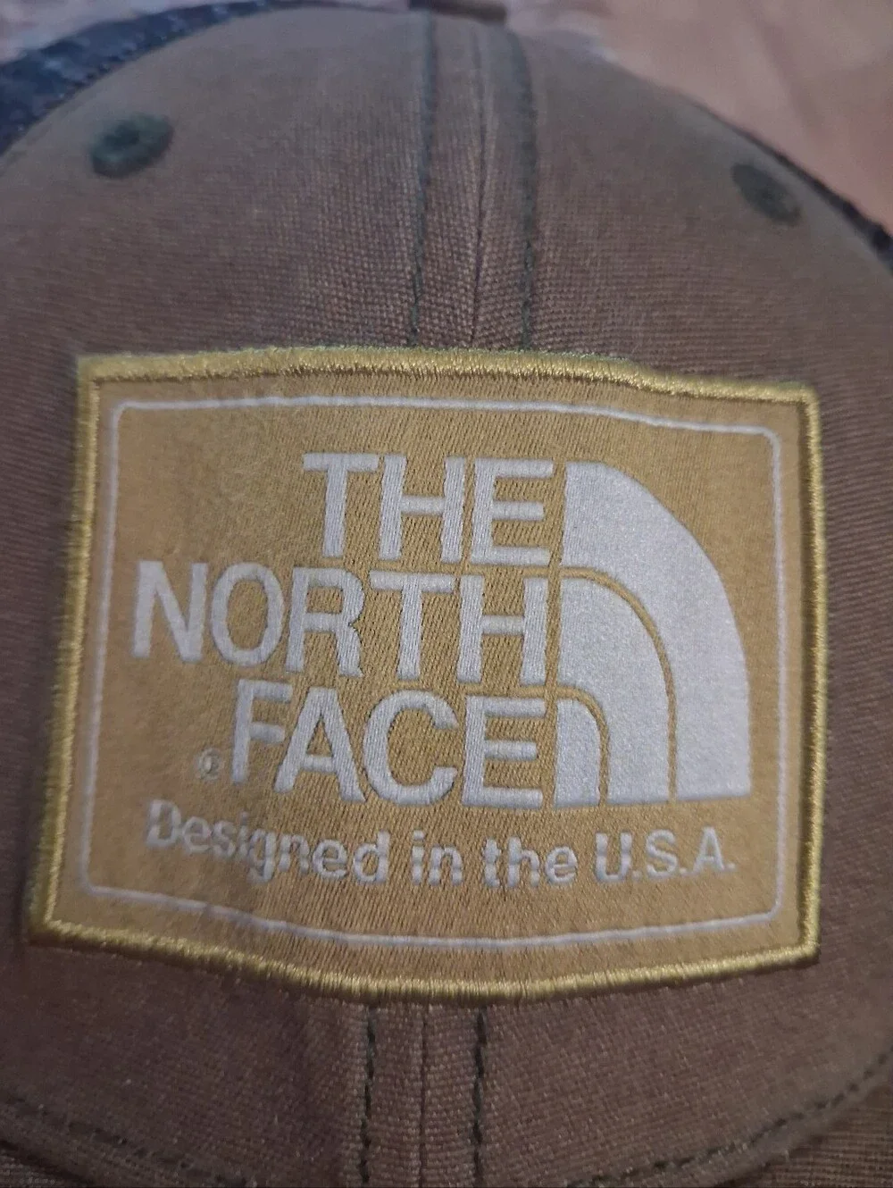 THE NORTH FACE mudder trucker cap.  Unisex.  Olive green & black.